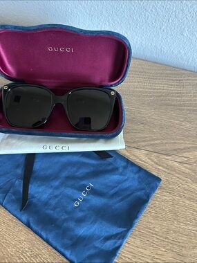 Authentic Gucci Black Oversized Square Sunglasses with Gold Logo Accents